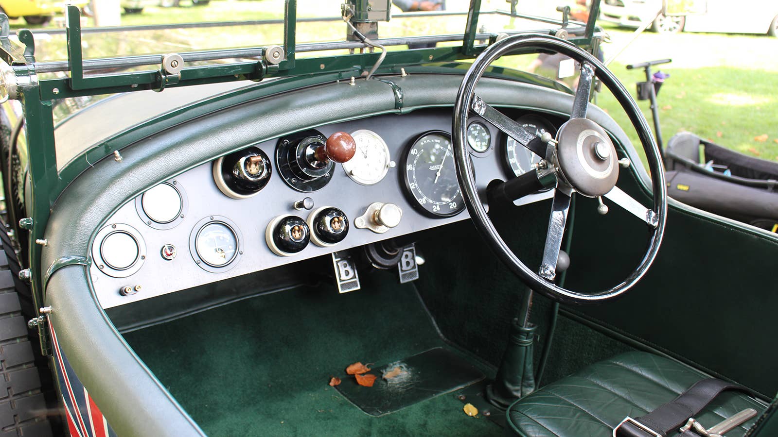 Bentley Speed Six interior