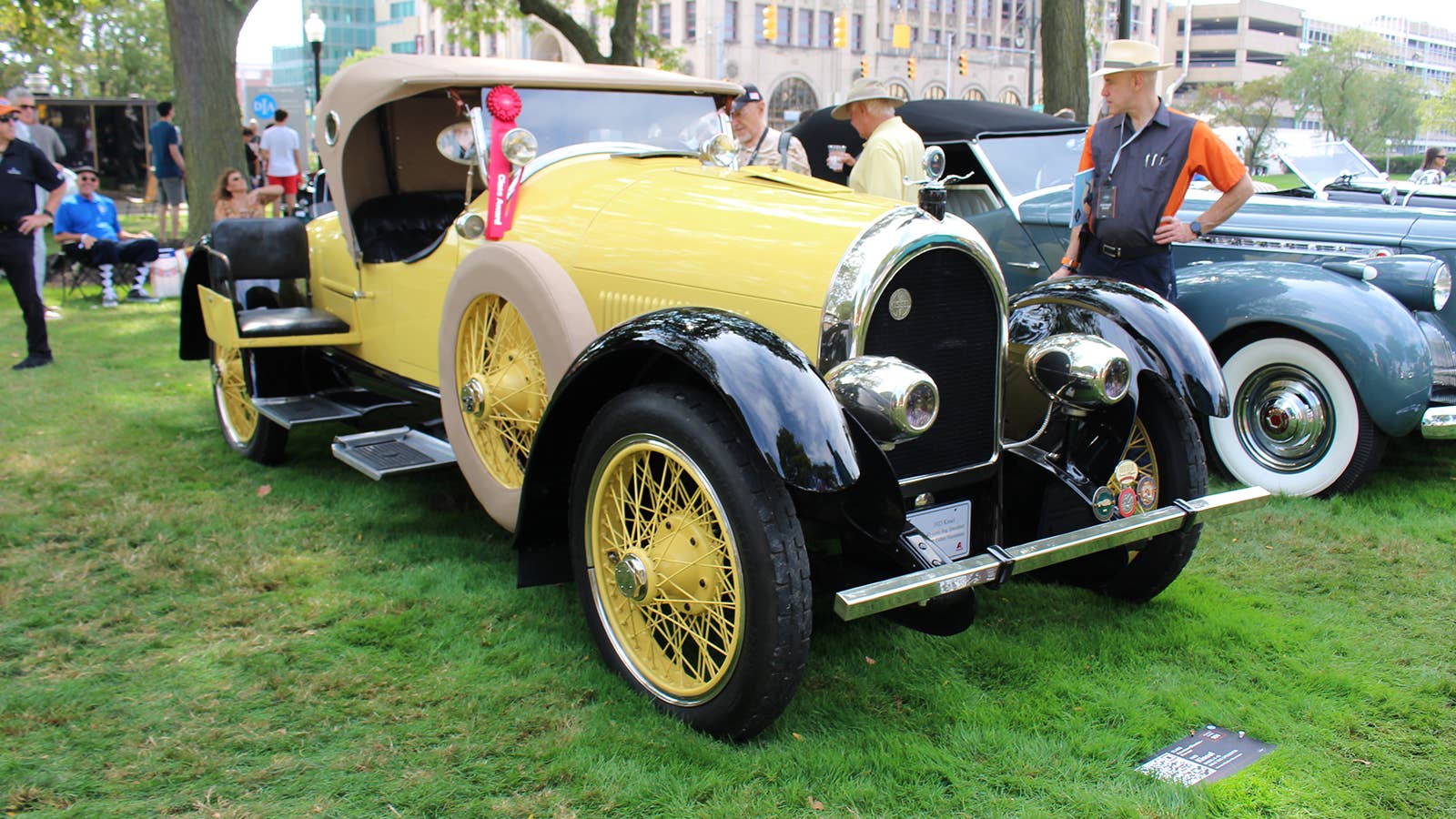 Kissel Model 6-45 Gold Bug Speedster