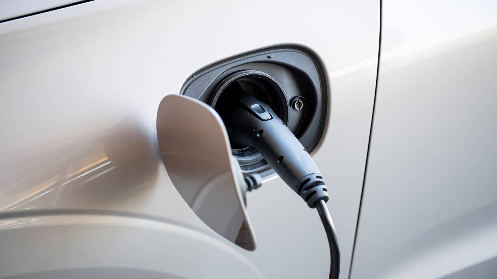 XC60 Recharge T8
