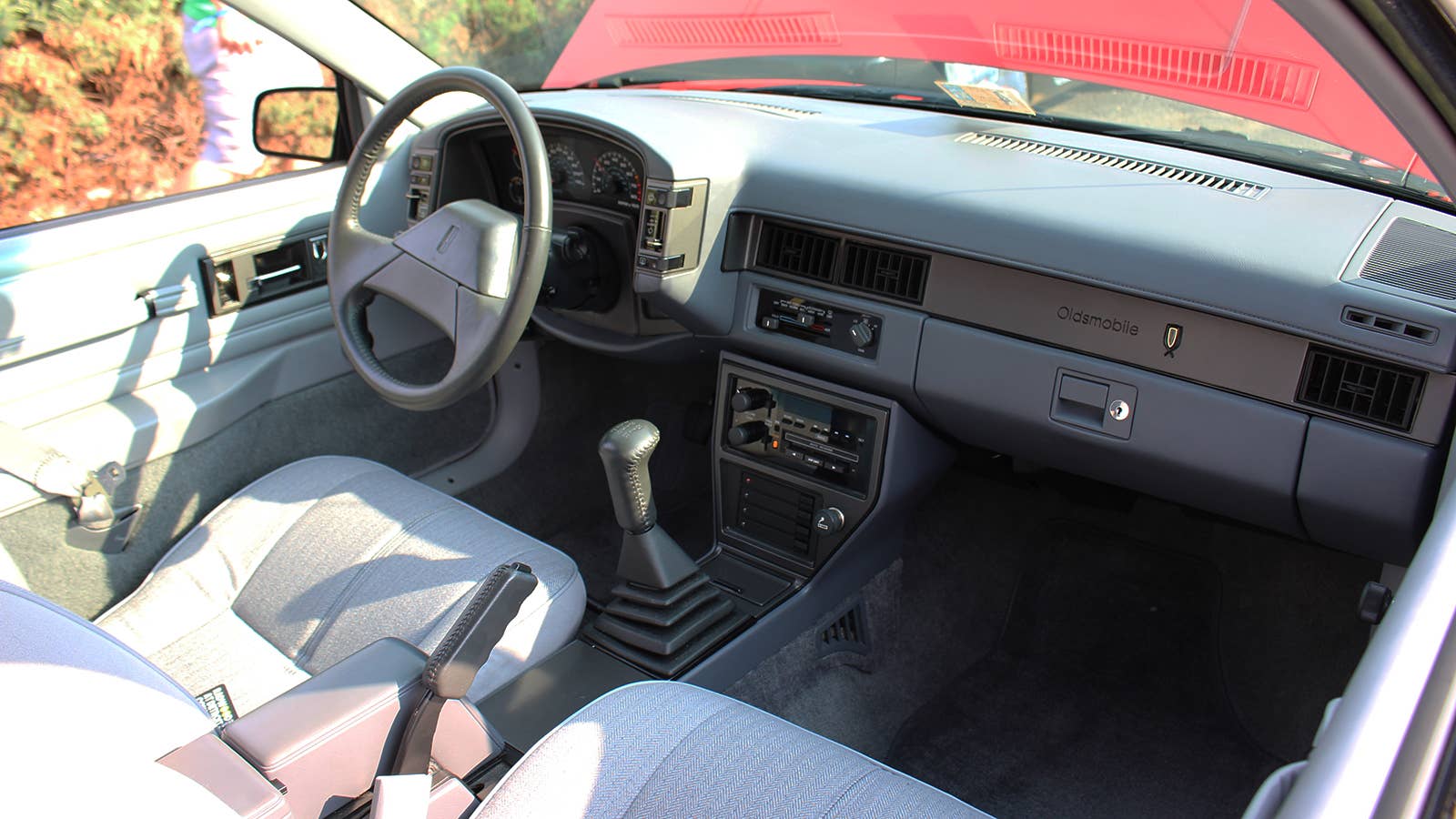 Oldsmobile 442 interior