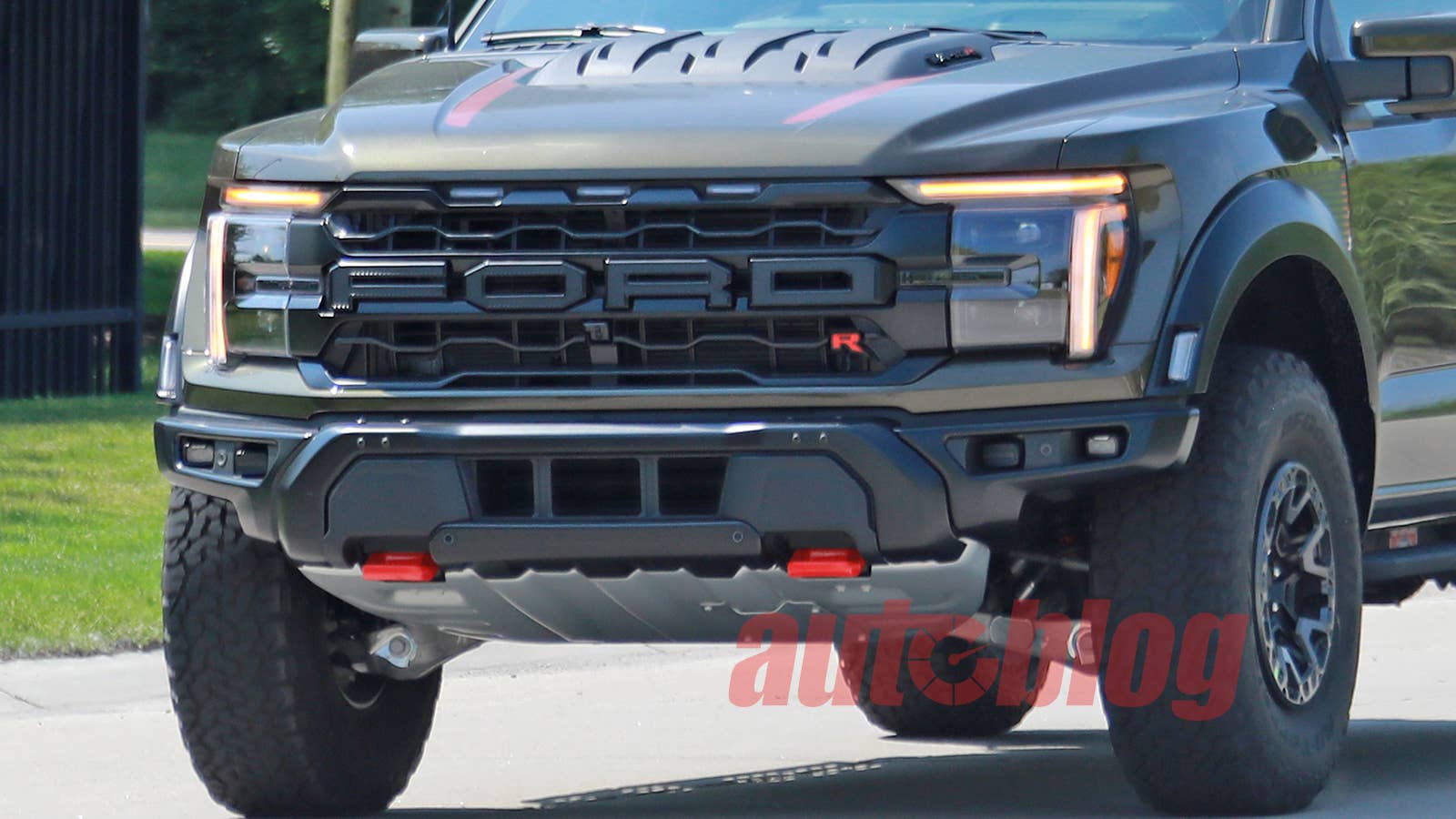 Ford F-150 Raptor R refresh prototype