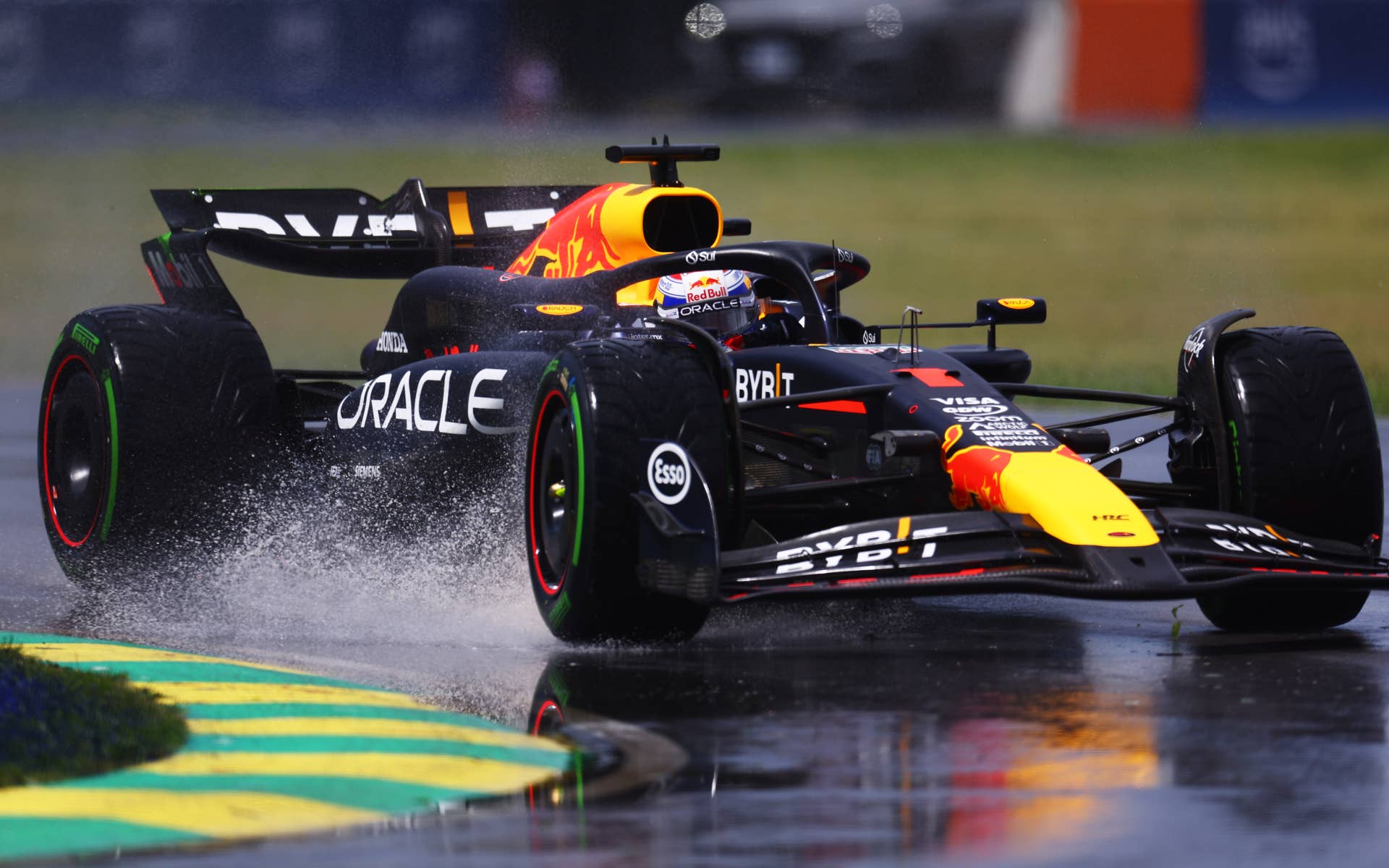 MONTREAL, QUEBEC - JUNE 07: Max Verstappen of the Netherlands driving the (1) Oracle Red Bull Racing RB20 on track during practice ahead of the F1 Grand Prix of Canada at Circuit Gilles Villeneuve on June 07, 2024 in Montreal, Quebec. (Photo by Clive Rose/Getty Images)