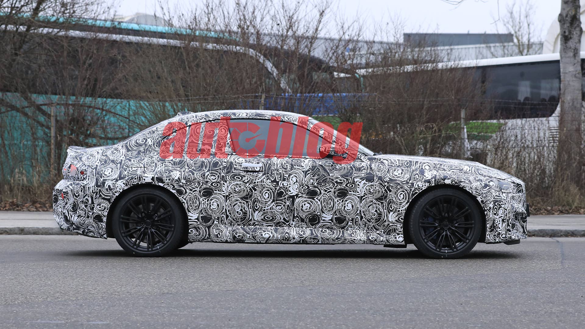 Spy shot of secretly tested future car