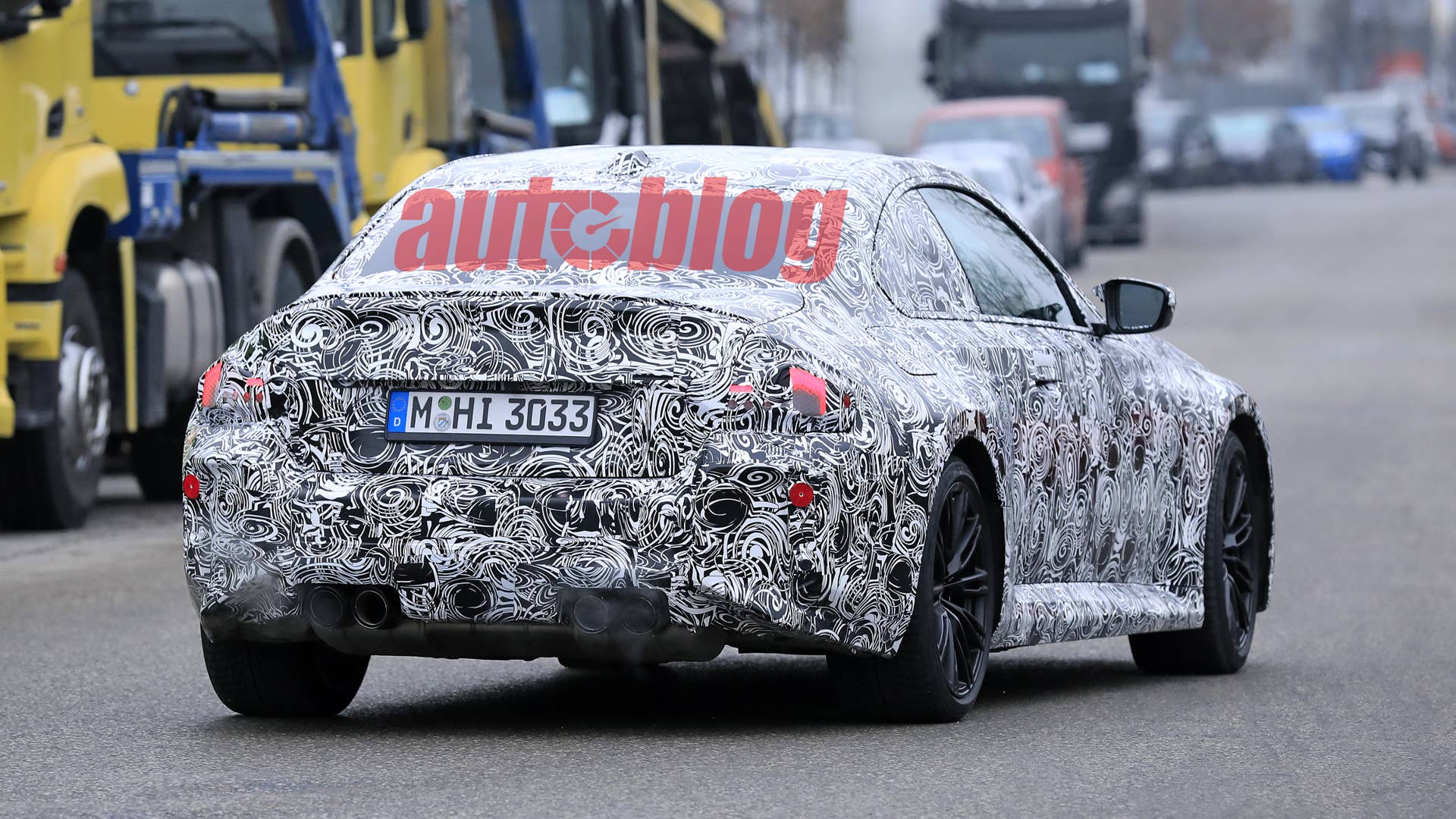 Spy shot of secretly tested future car