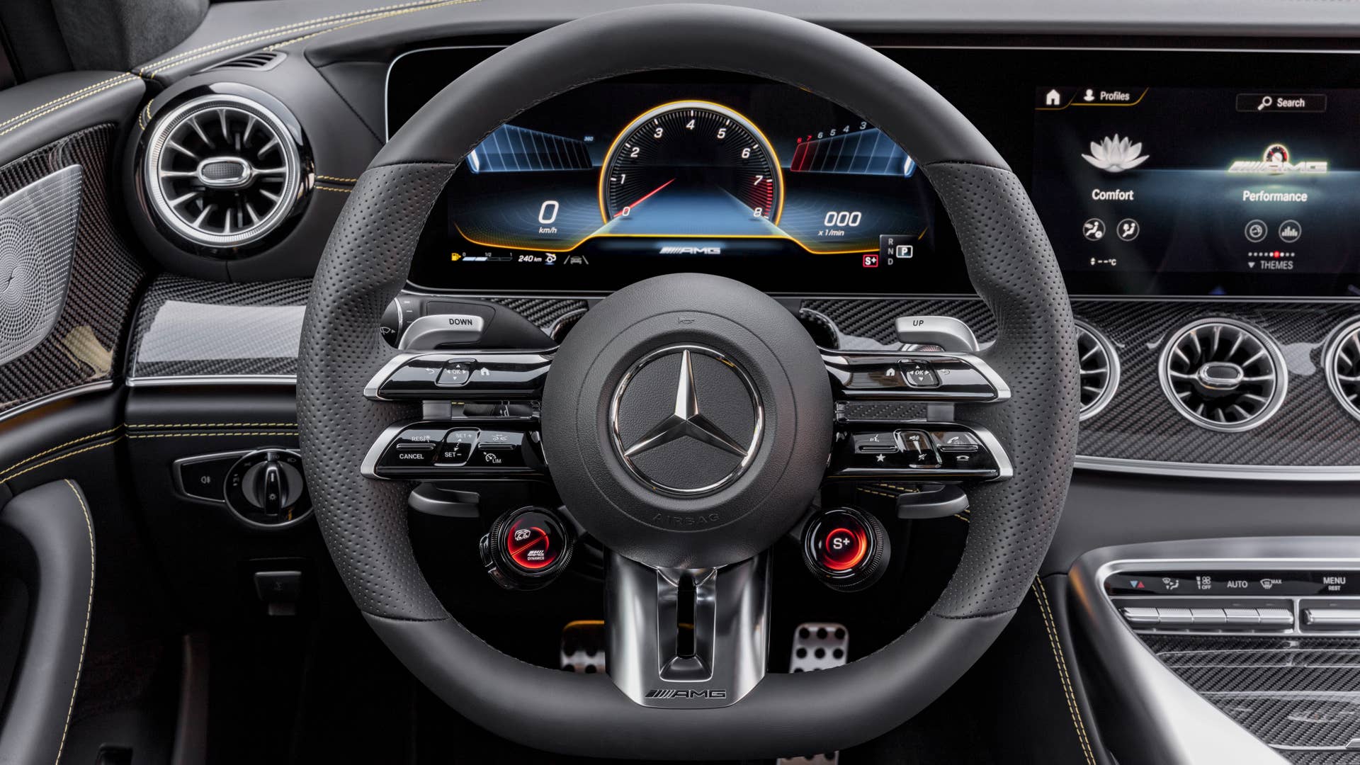 Mercedes-AMG GT 63 S 4MATIC+ (Kraftstoffverbrauch kombiniert WLTP: 13,5–13,0 l/100 km, CO2-Emissionen kombiniert WLTP: 308–295 g/km); 2022; Exterieur: selenitgrau magno; Interieur: Leder Exklusiv Nappa titangrau pearl/schwarz mit gelben Kontrastziernähten, Performance Lenkrad in Leder Nappa mit Lenkradtasten // Mercedes-AMG GT 63 S 4MATIC+ (fuel consumption combined WLTP: 13.5–13.0 l/100 km, CO2 emissions combined WLTP: 308–295 g/km); 2022; exterior: selenite grey magno; interior: exclusive leather nappa titan grey pearl/black with yellow stitching, steering wheel in nappa leather with steering wheel buttons