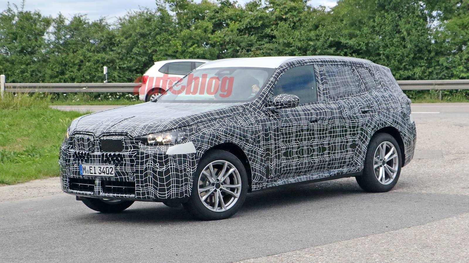 BMW X3 prototype