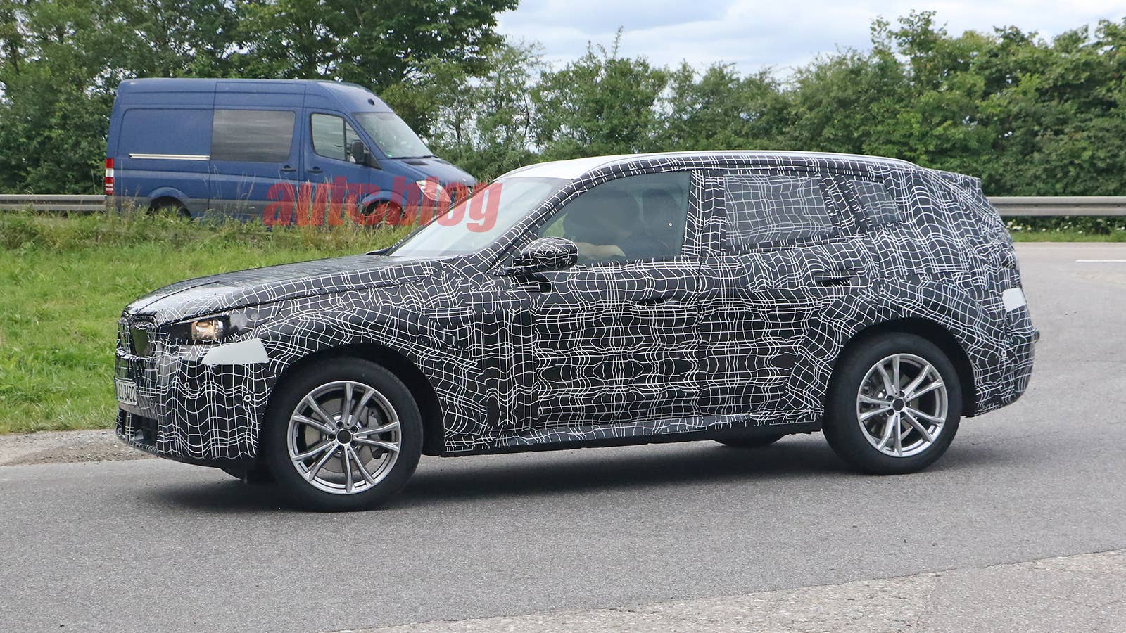 BMW X3 prototype