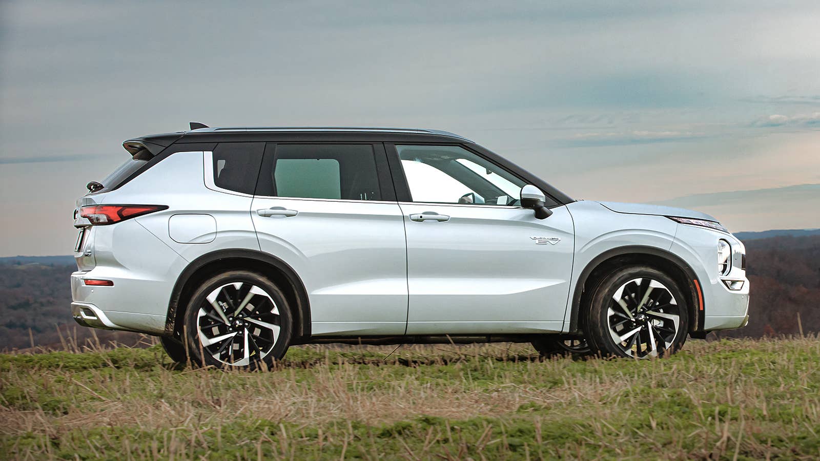 2023 Mitsubishi Outlander PHEV