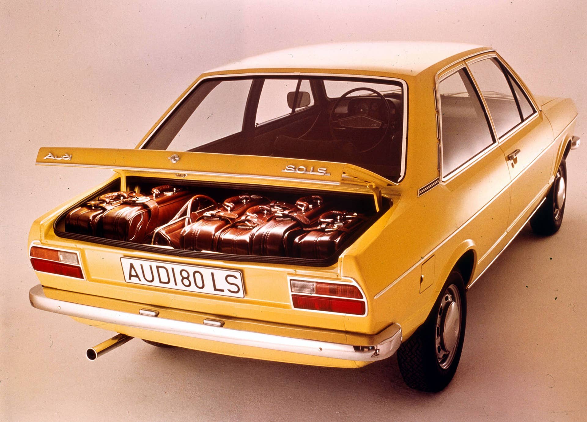 Audi's pioneering 80 celebrates its 50th birthday - Autoblog
