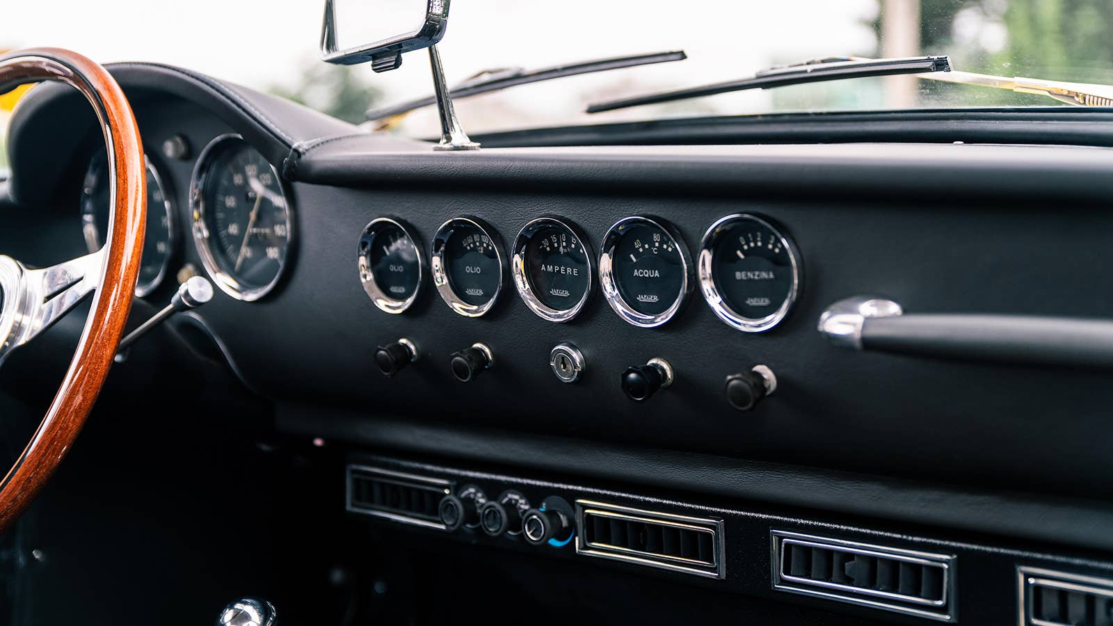 1965 Apollo GT "Thorndyke Special"