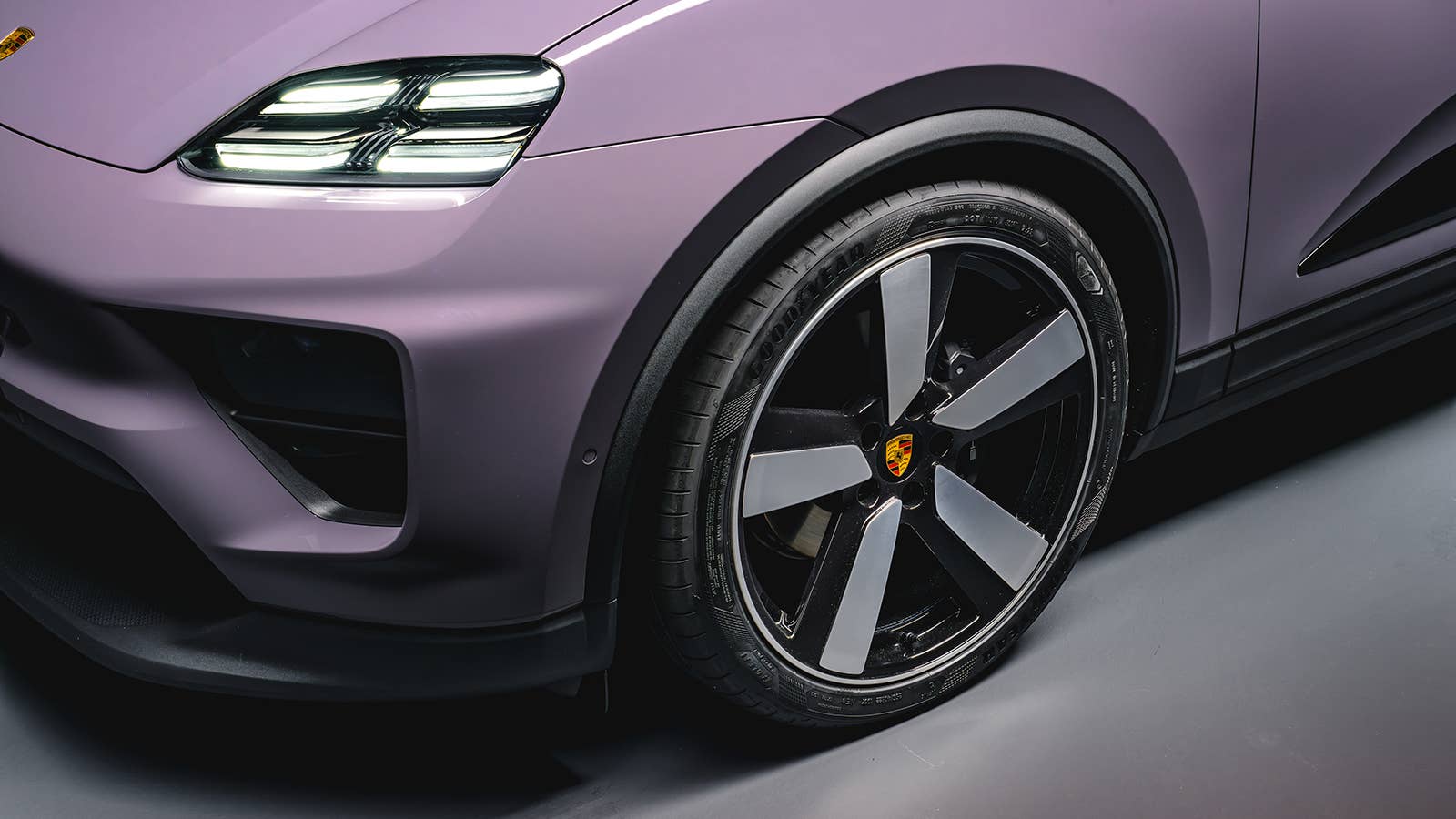 2024 Porsche Macan 4
