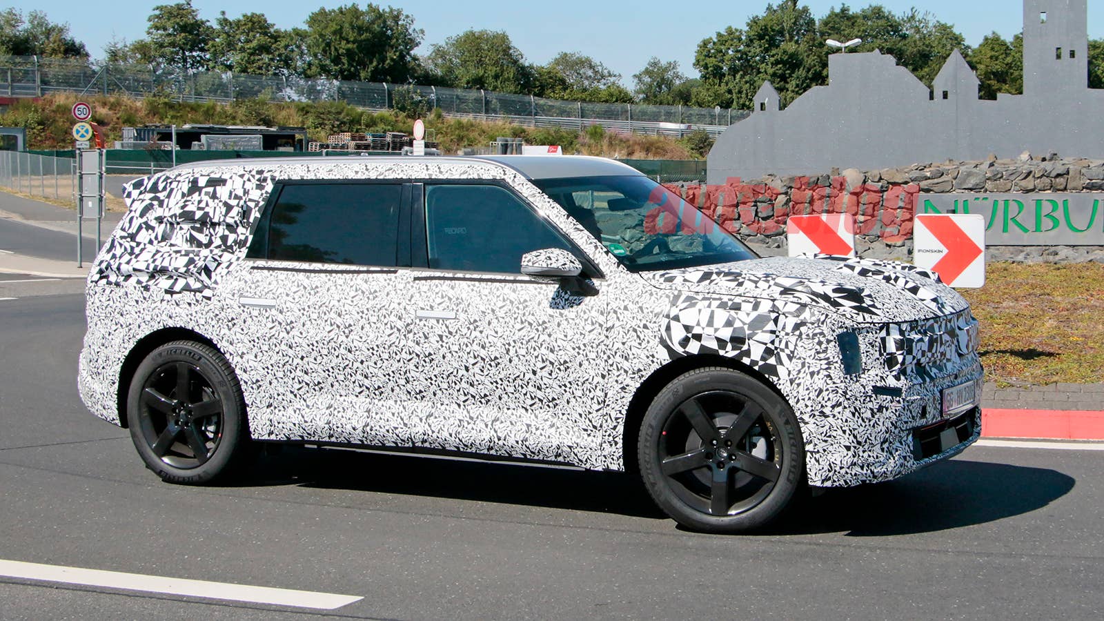 2024 Kia EV9 prototype