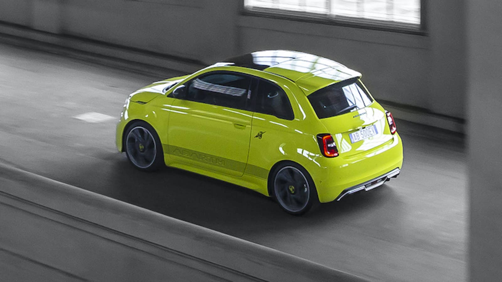 2023 Fiat 500e Abarth