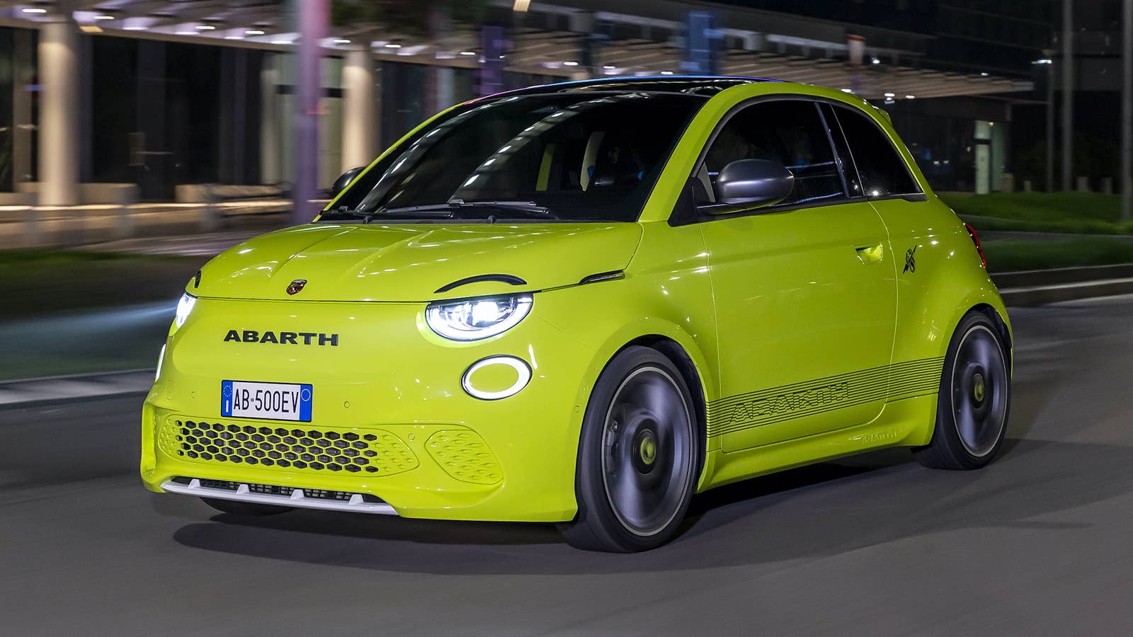 2023 Fiat 500e Abarth