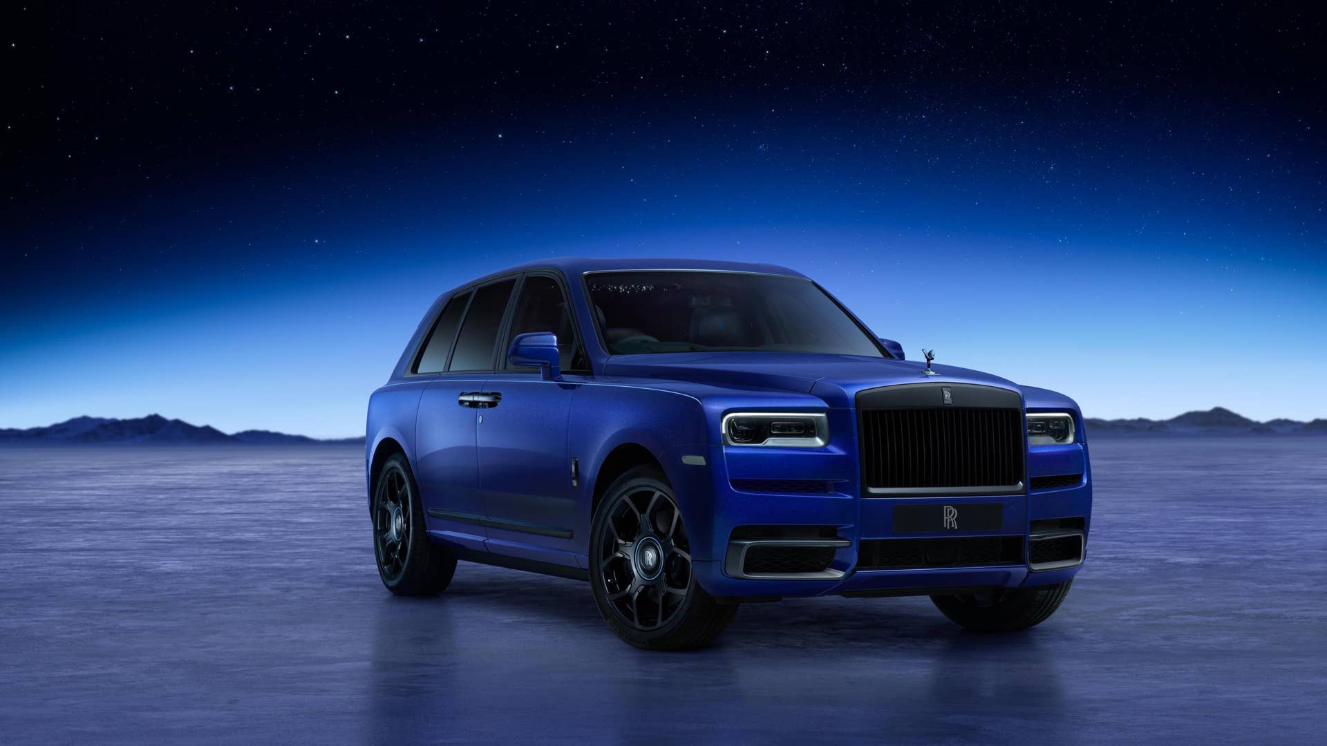 Rolls-Royce Black Badge Cullinan 'Blue Shadow' straddles Earth and ...