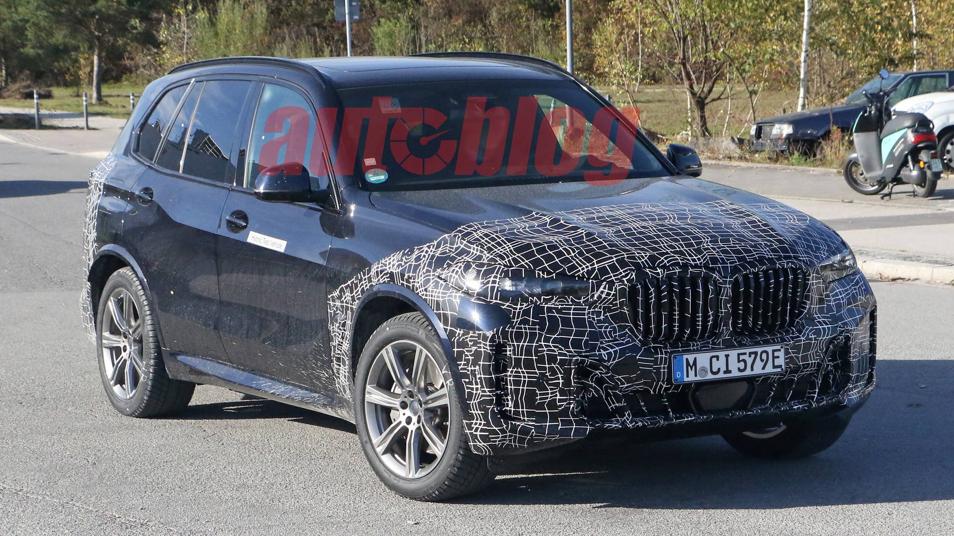2024 BMW X5 spy shots