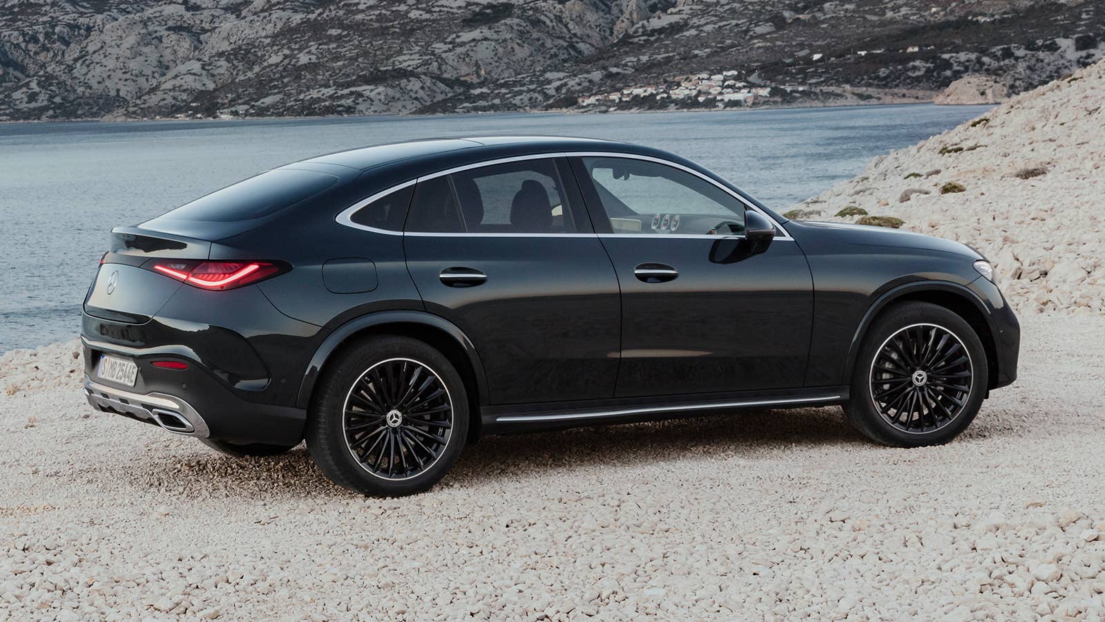 2024 Mercedes-Benz GLC 300 Coupe