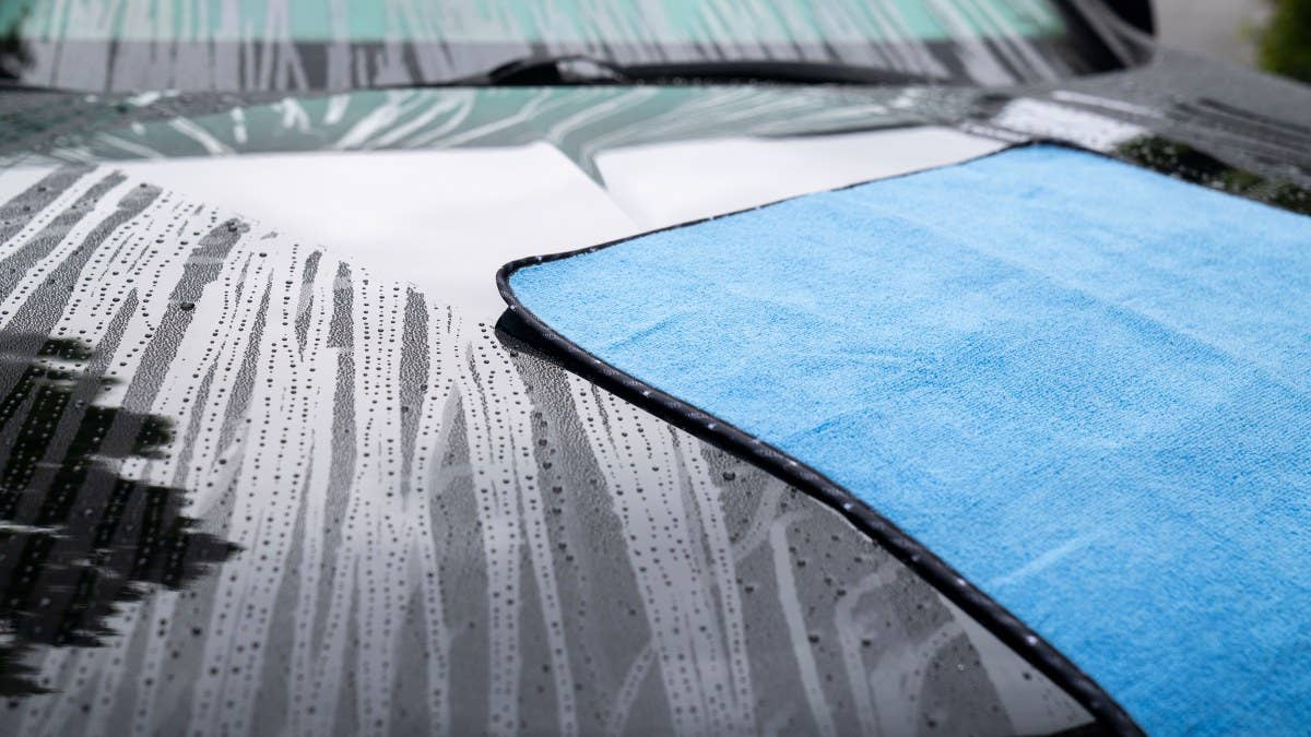 MIC525-Thirst_Trap_Towel-InUse-CGJ00400