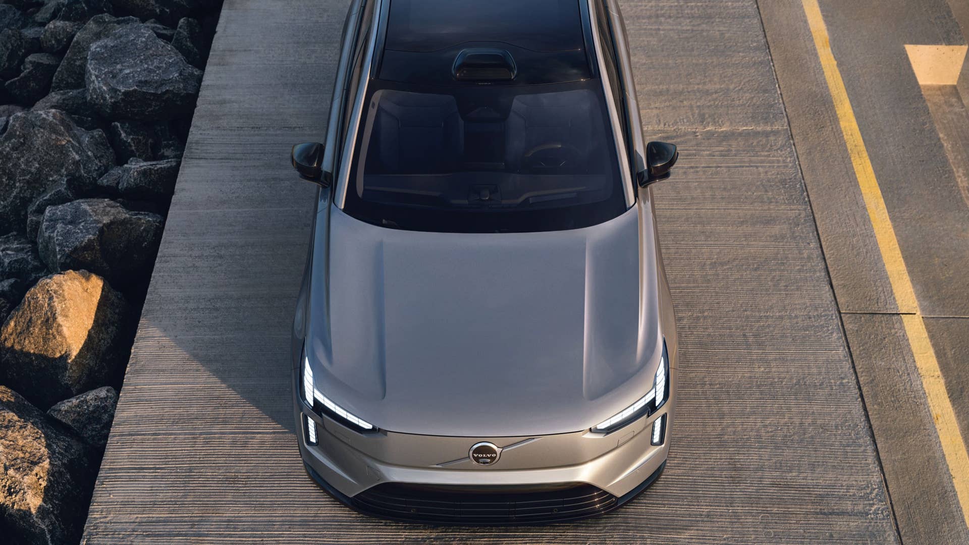 Volvo EX90