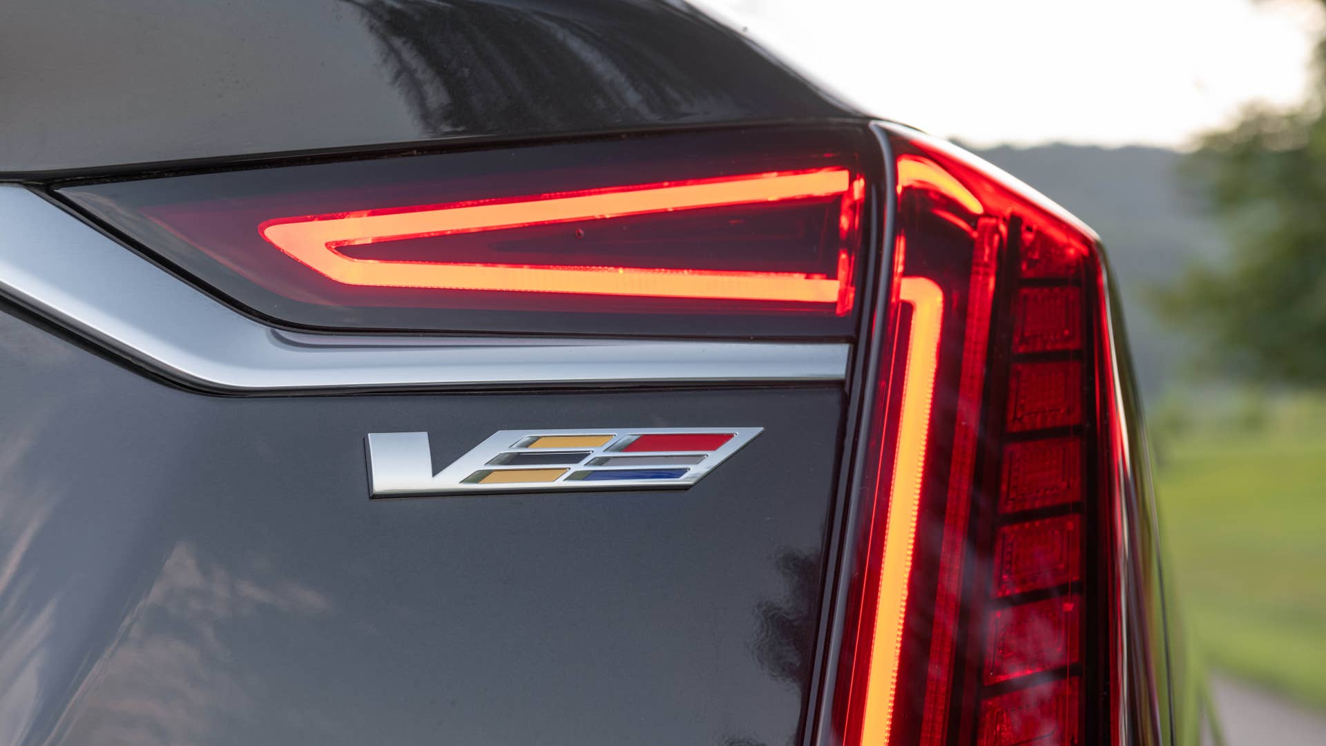 2020 Cadillac CT6-V taillight