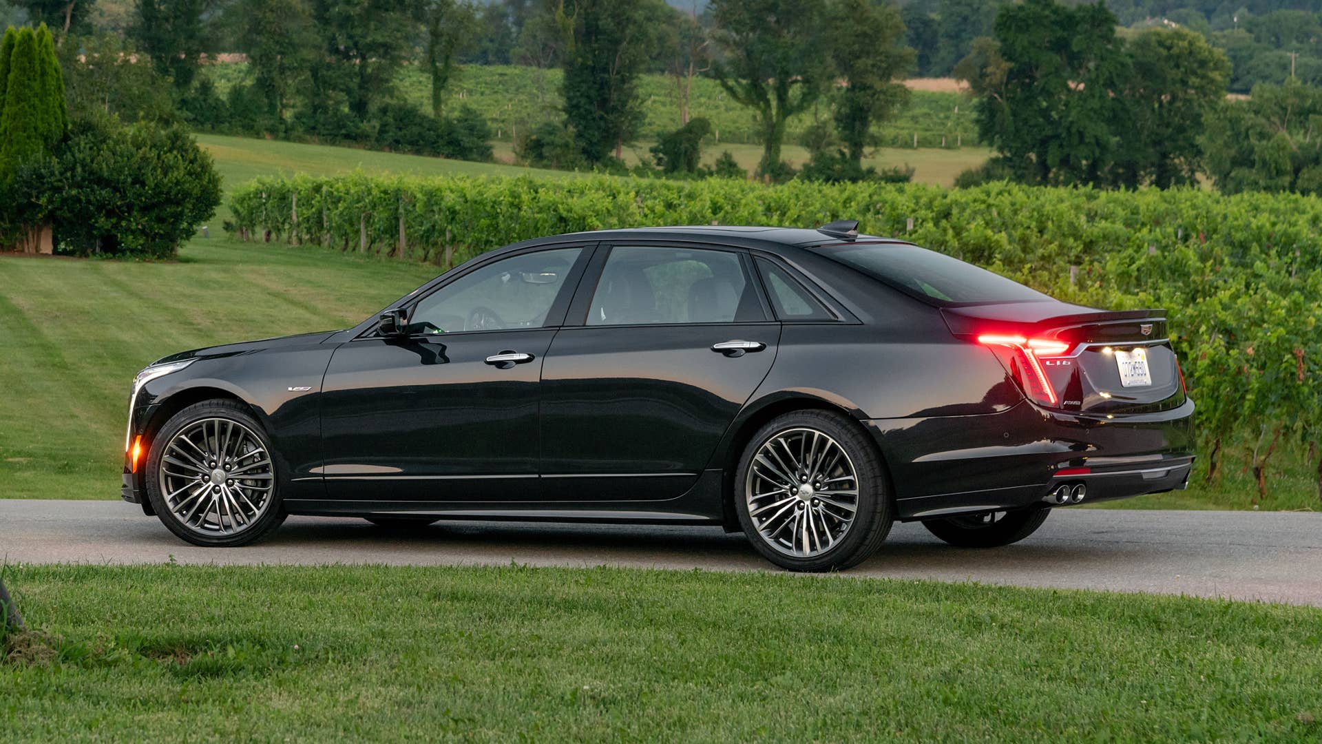2020 Cadillac CT6-V exterior