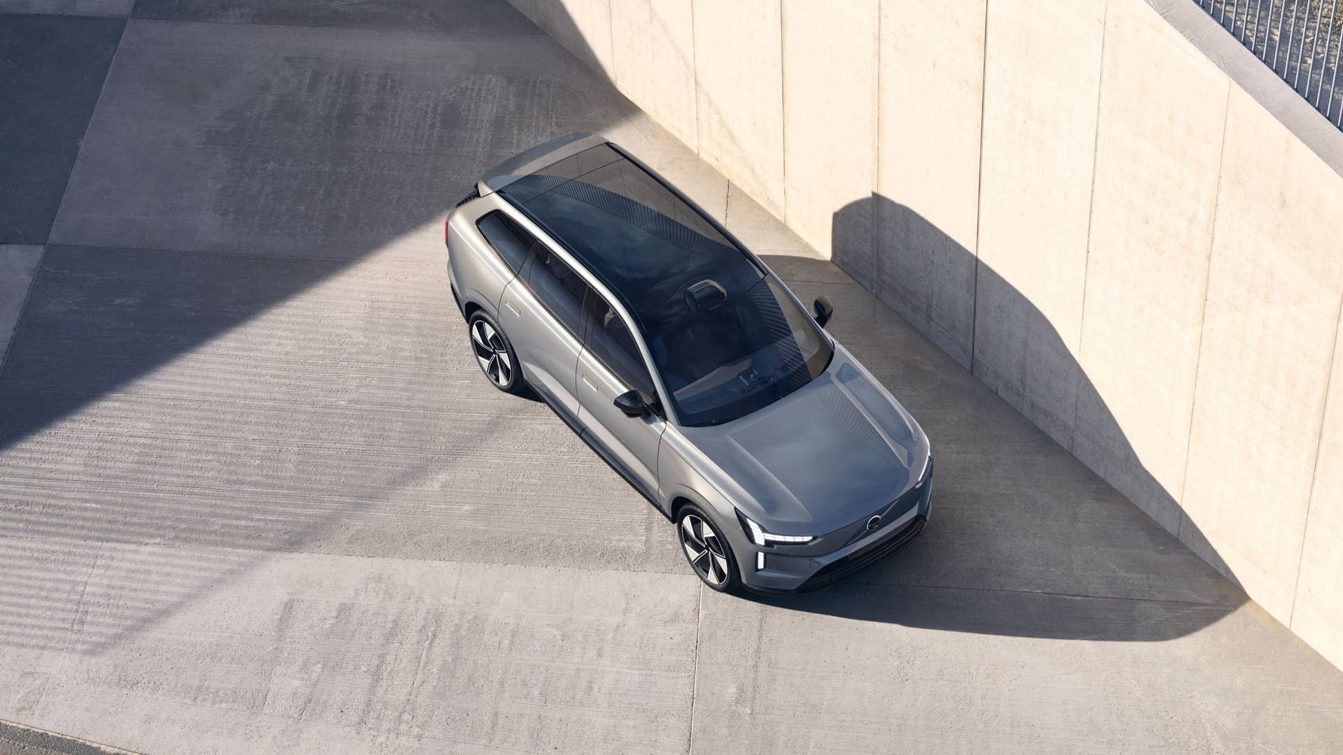Volvo EX90