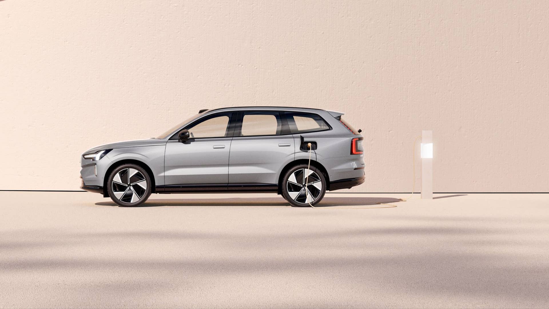 Volvo EX90