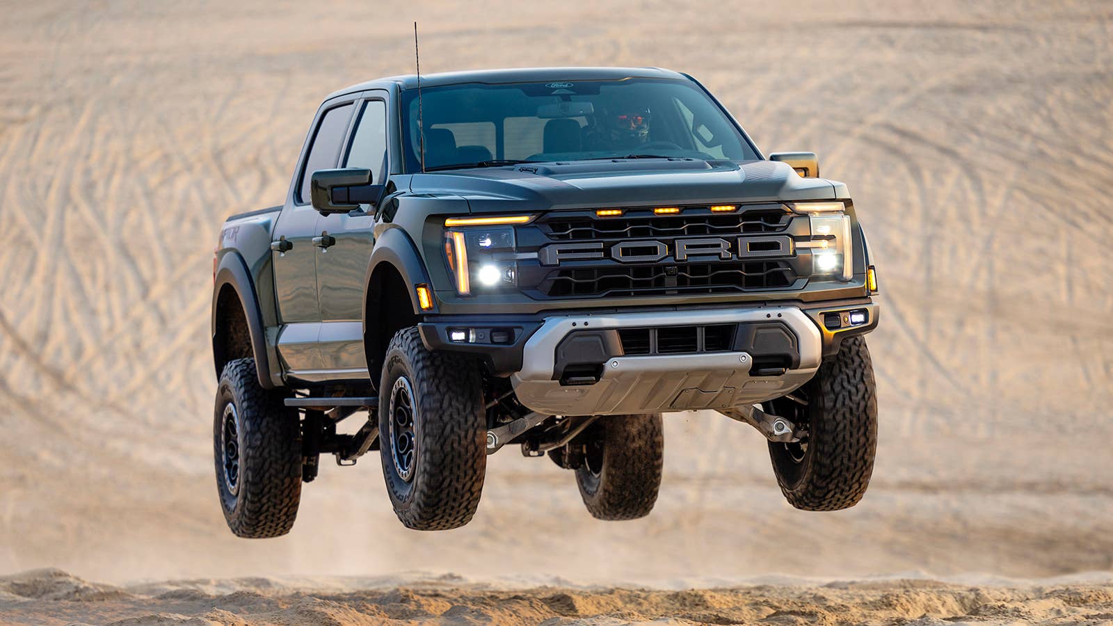 Ford Drops Capable 2025 F-150 Raptor Lease Deal for September - Autoblog