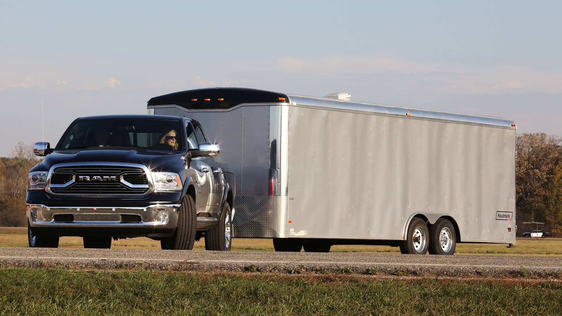 2016 RAM 1500 Limited – 2016 RAM Heavy Hauler Media Program