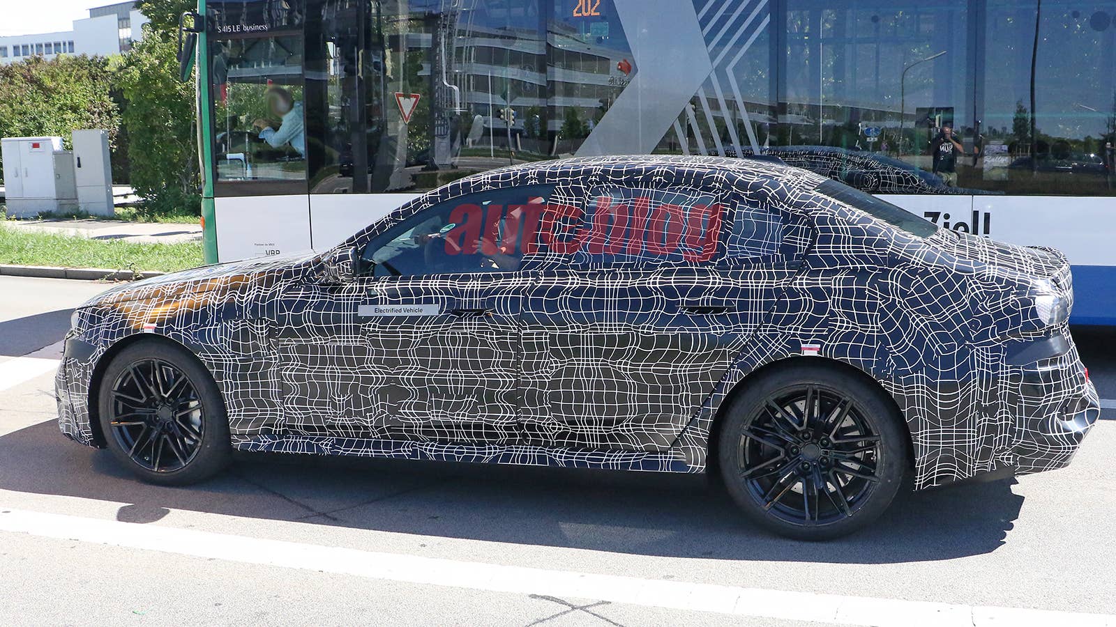 BMW M5 prototype