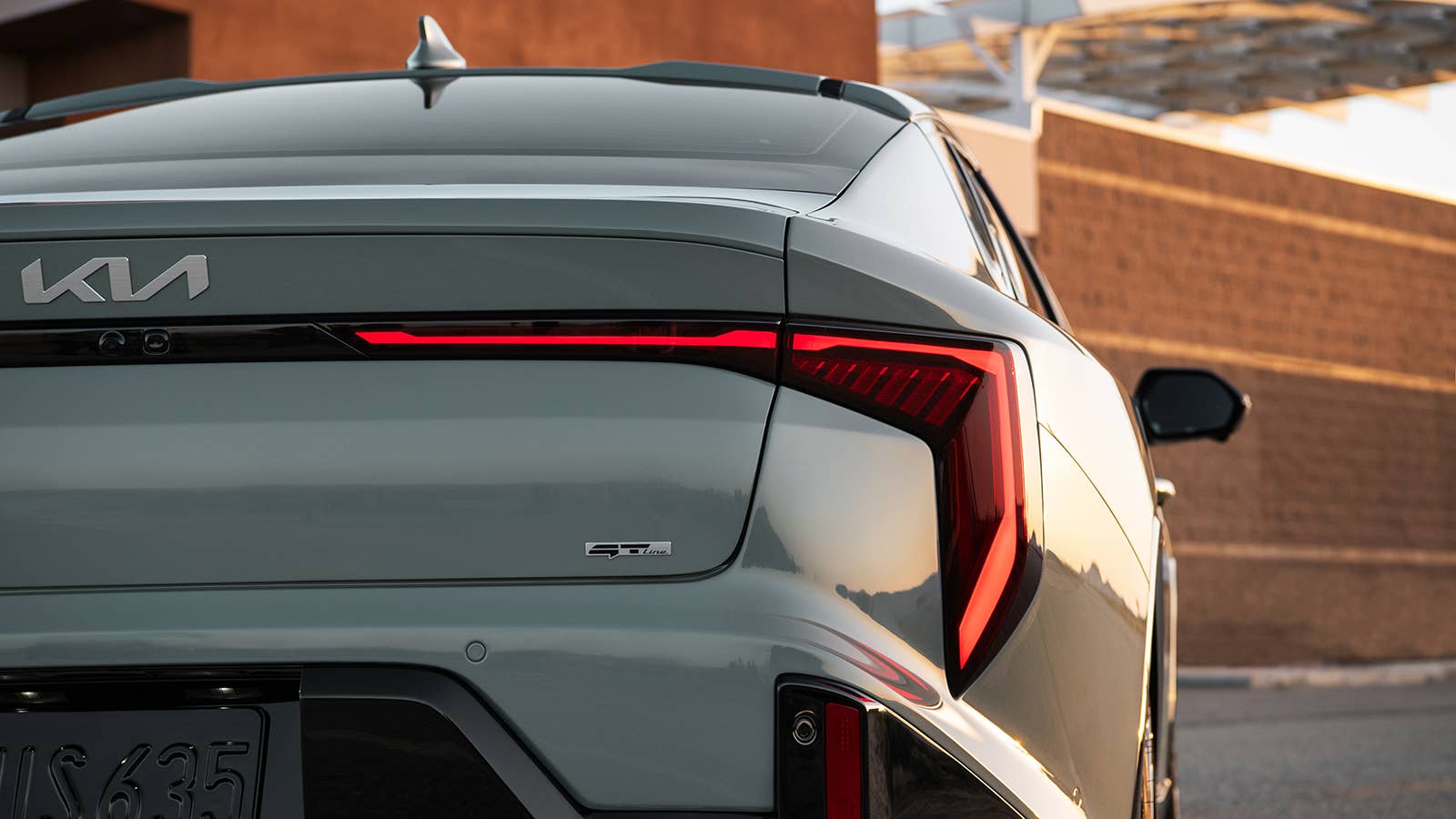 2025 Kia K4 GT-Line