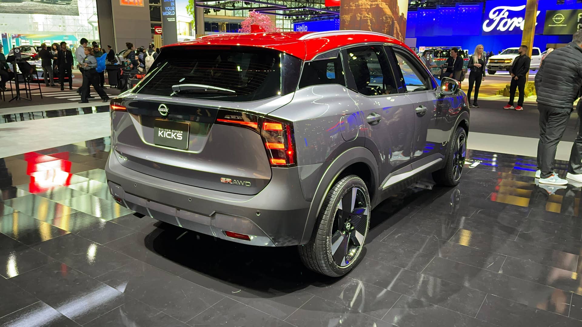 2025 Nissan Kicks