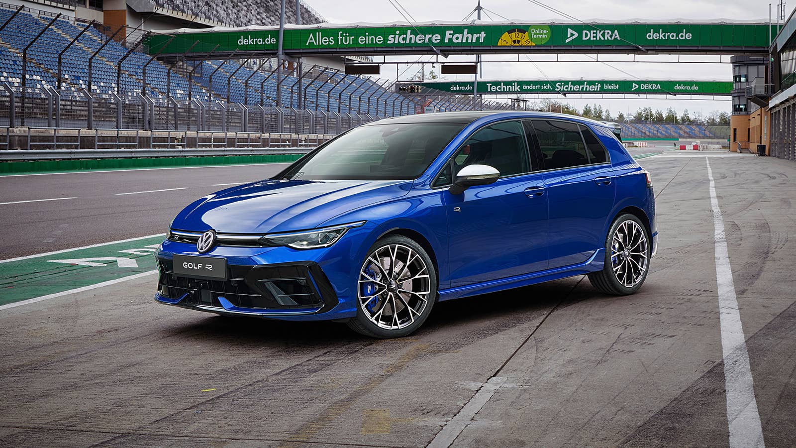 2025 VW Golf R