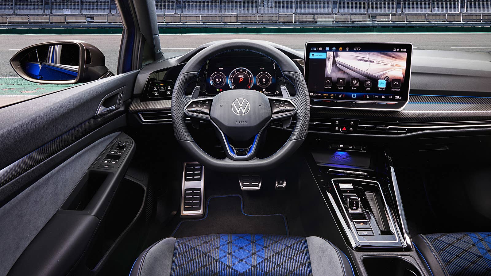 2025 VW Golf R