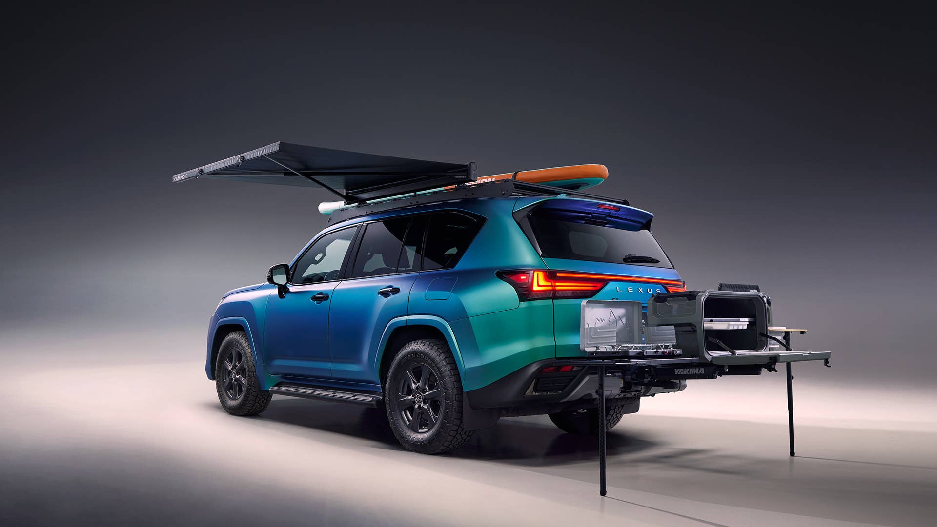 Lexus brings new GX, old GX and LX off-road builds to 2023 SEMA show ...