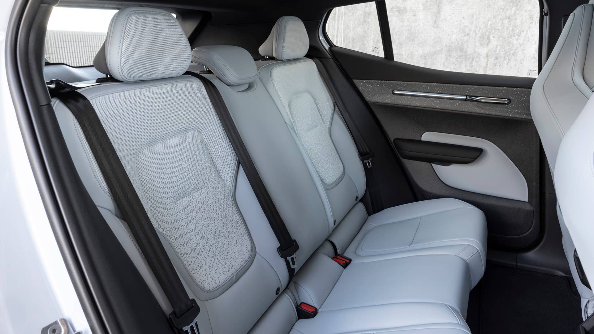 2025 Volvo EX30