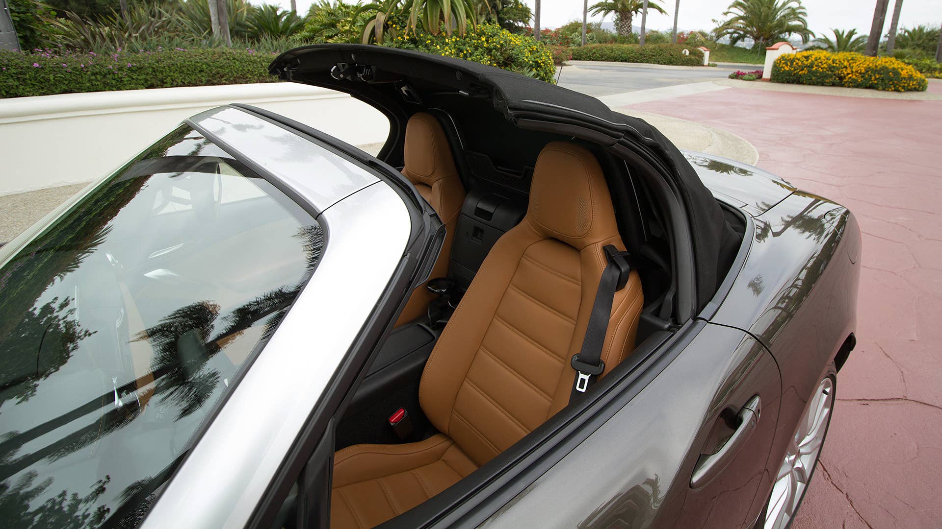 2017 Fiat 124 Spider soft top