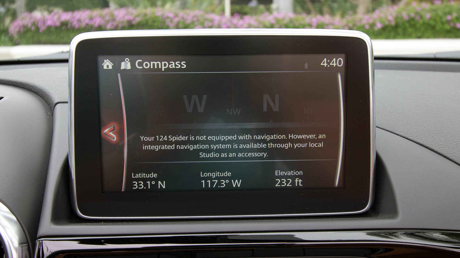 2017 Fiat 124 Spider infotainment system