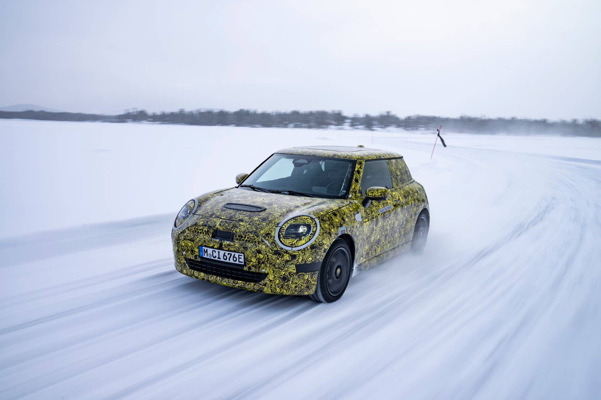 Next electric Mini Cooper due out in 2024 with a lot more range - Autoblog