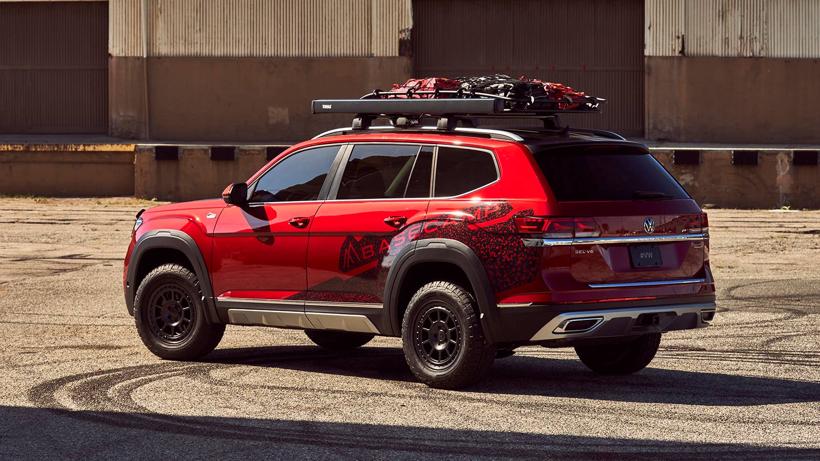 VW Atlas Basecamp Camping Concept