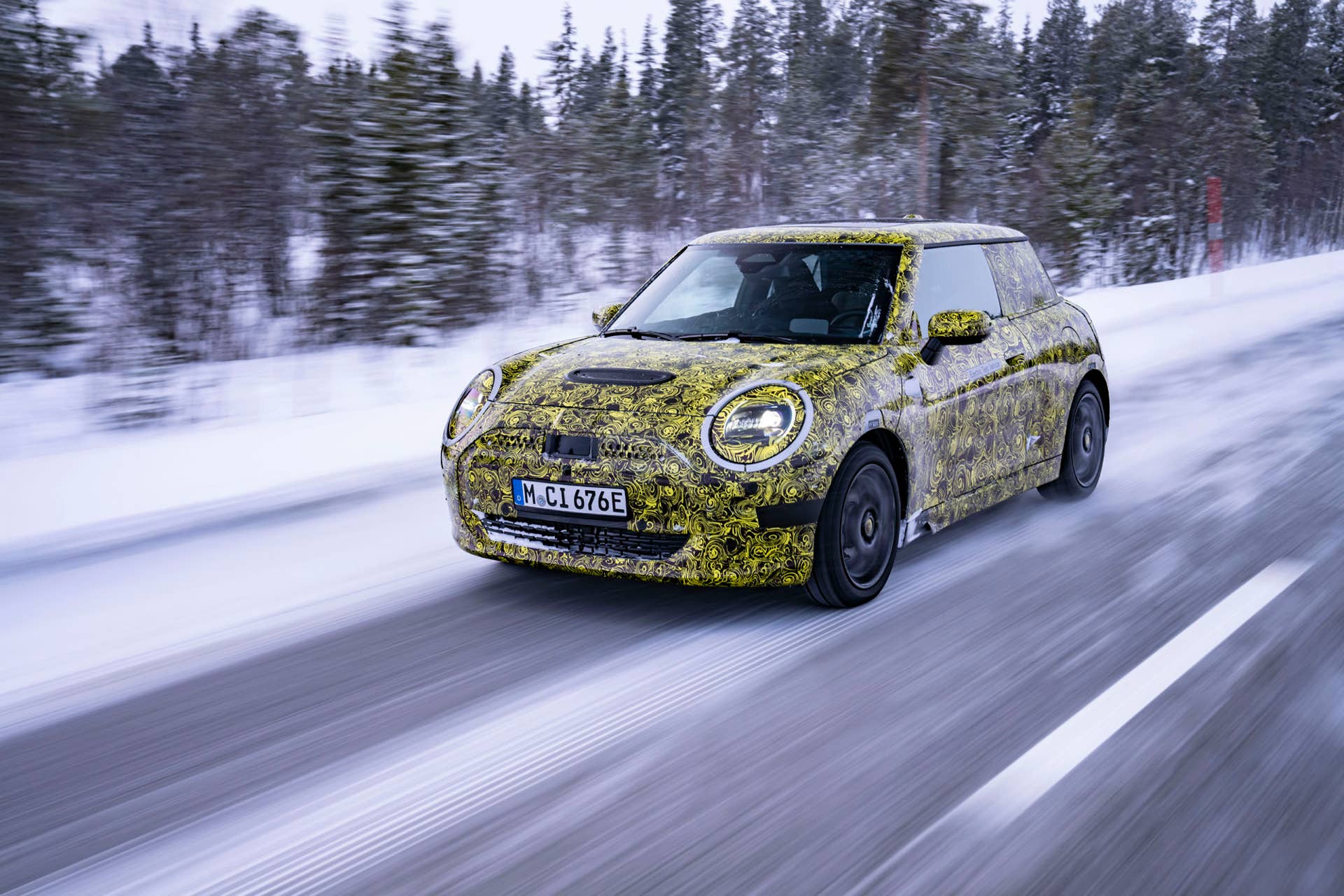 Next electric Mini Cooper due out in 2024 with a lot more range - Autoblog