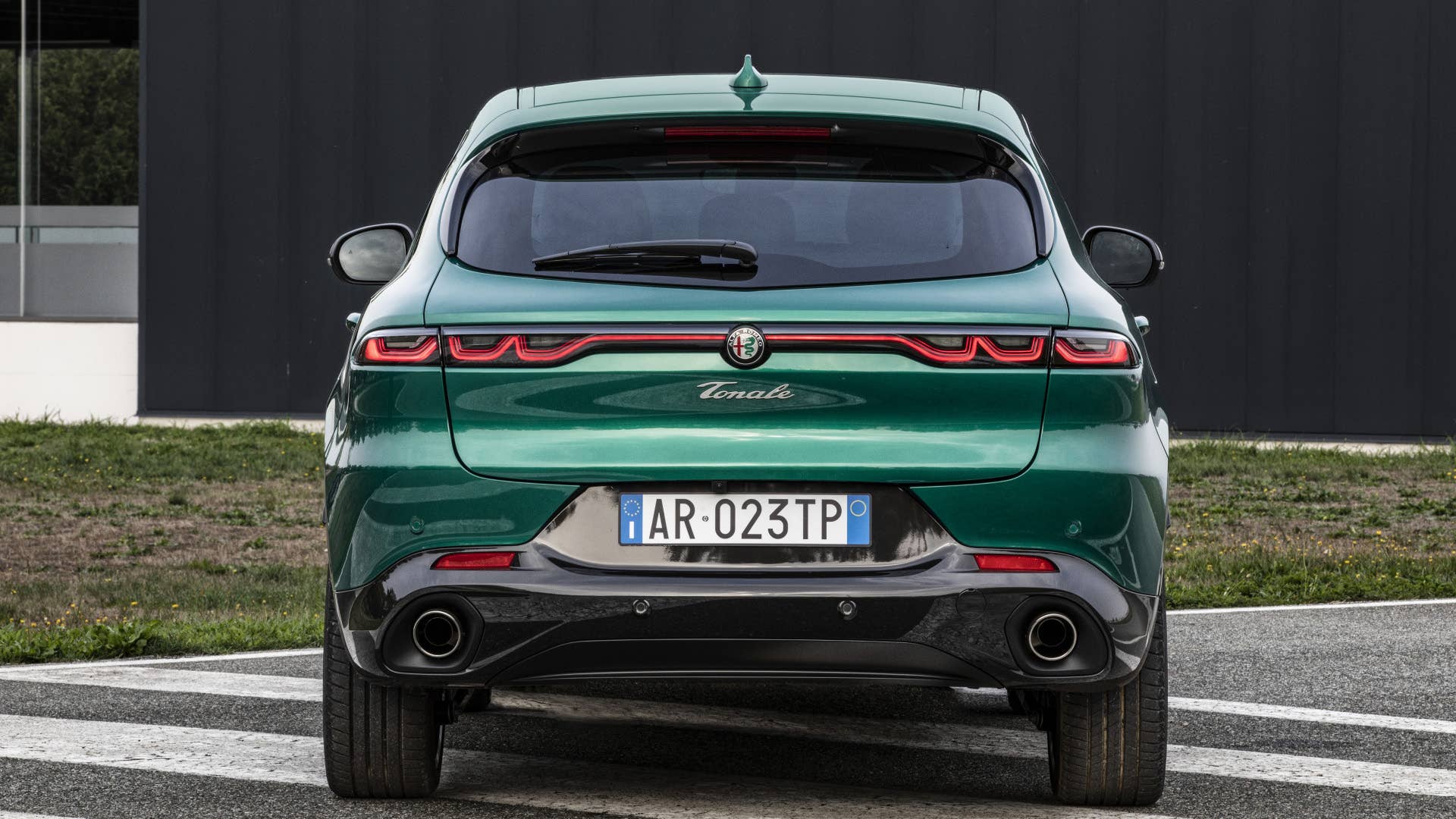 2024 Alfa Romeo Tonale rear (European spec shown)