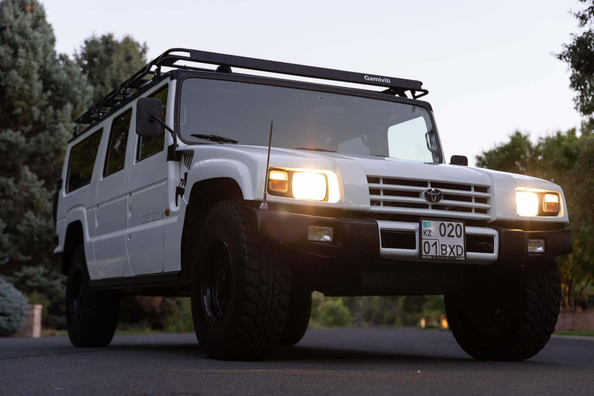 1996 Toyota Mega Cruiser
