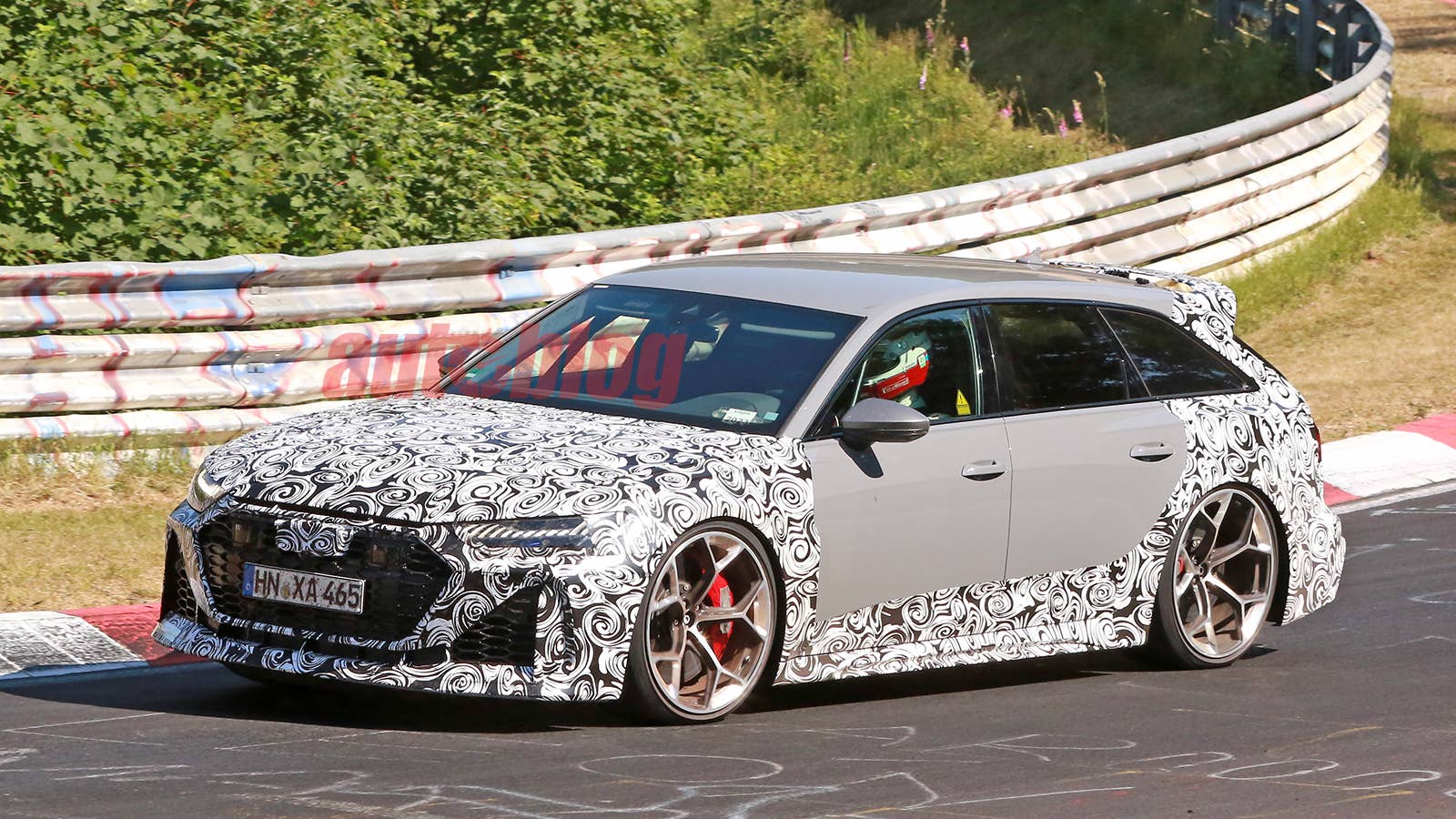 Audi RS 6 high-performance prototype