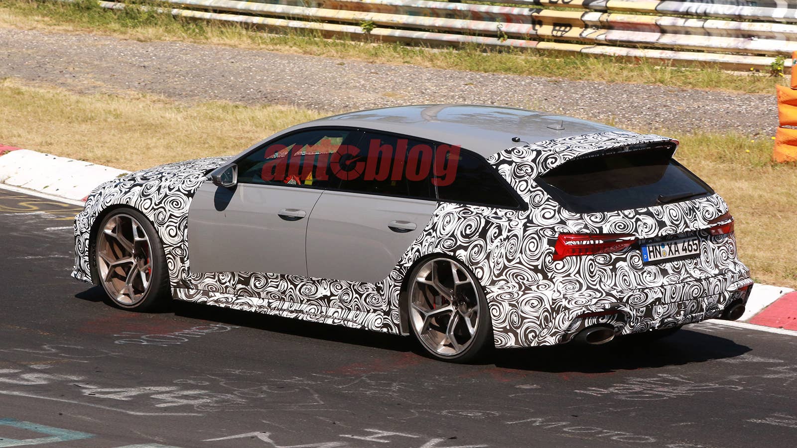 Audi RS 6 high-performance prototype