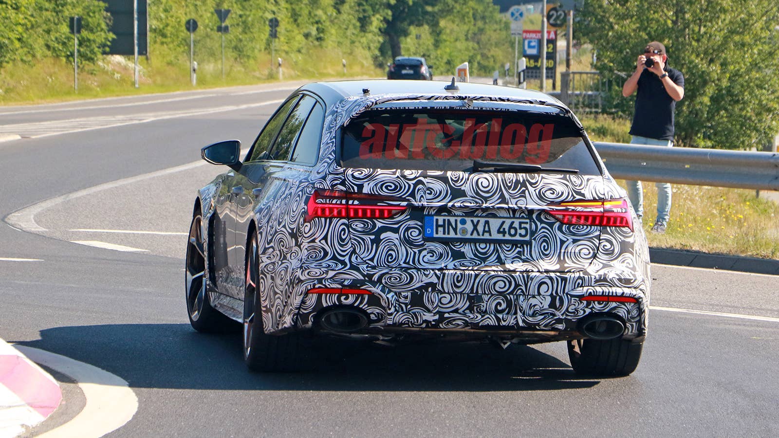 Audi RS 6 high-performance prototype