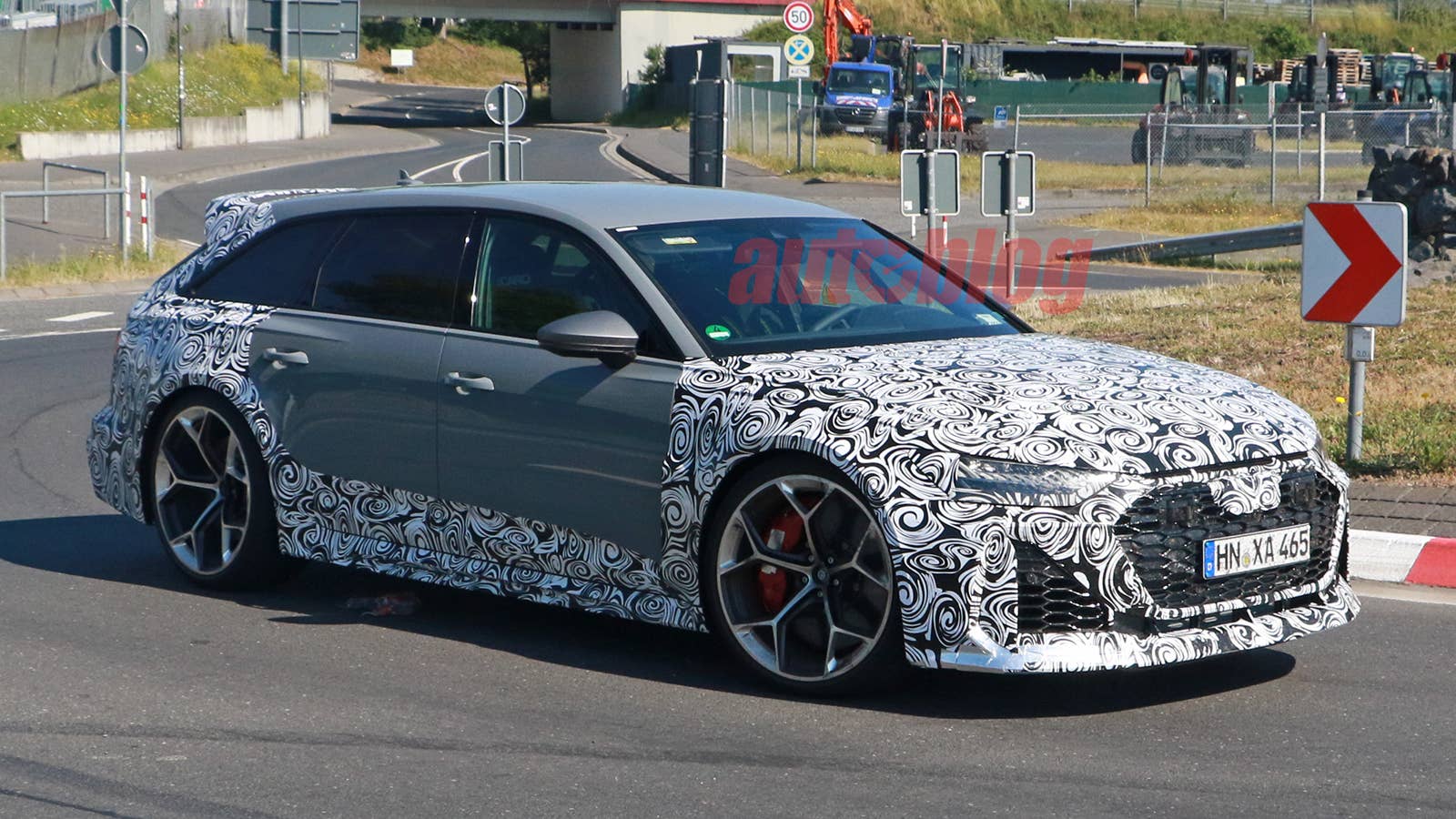 Audi RS 6 high-performance prototype