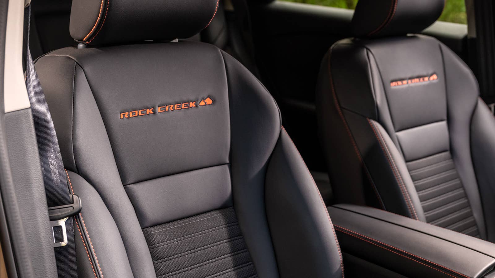2025 Nissan Rogue Rock Creek edition