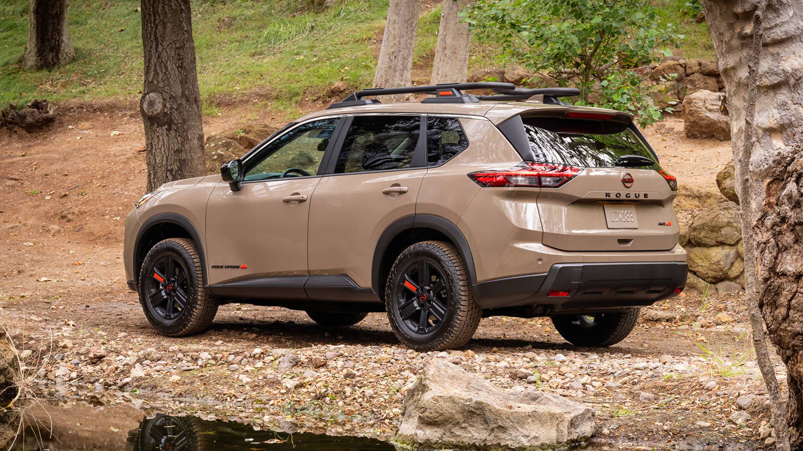 2025 Nissan Rogue Rock Creek edition