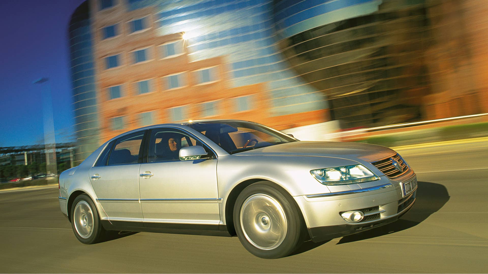 Exterior: In motion